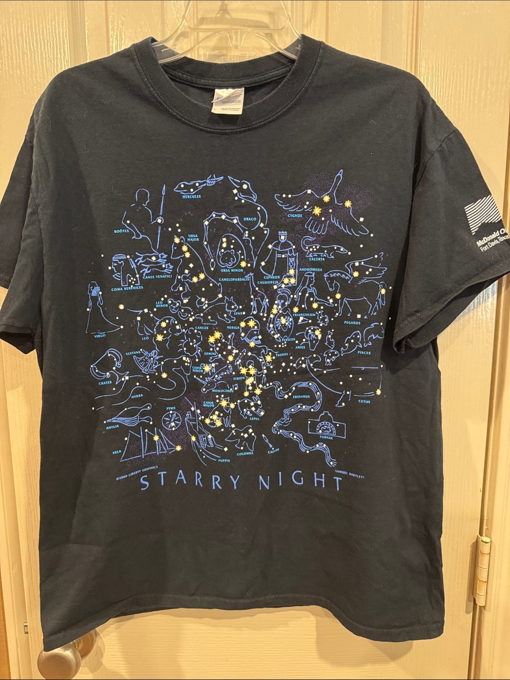 Glow in the dark “Starry Night” Tee Shirt. (Unisex) Sz Men’s Large